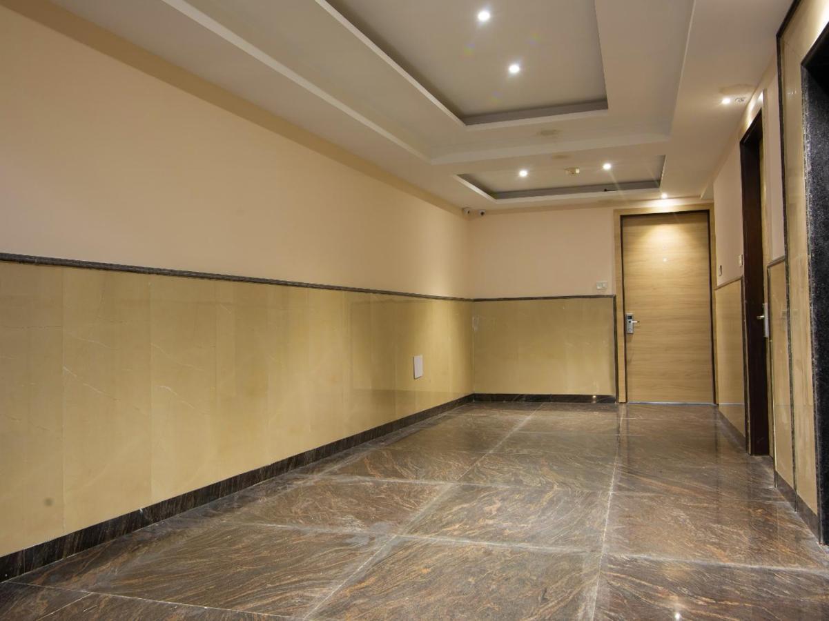 Hotel Ivy Plaza Luxury New Delhi Ngoại thất bức ảnh